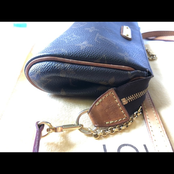 Sold - Picture 3 of 8